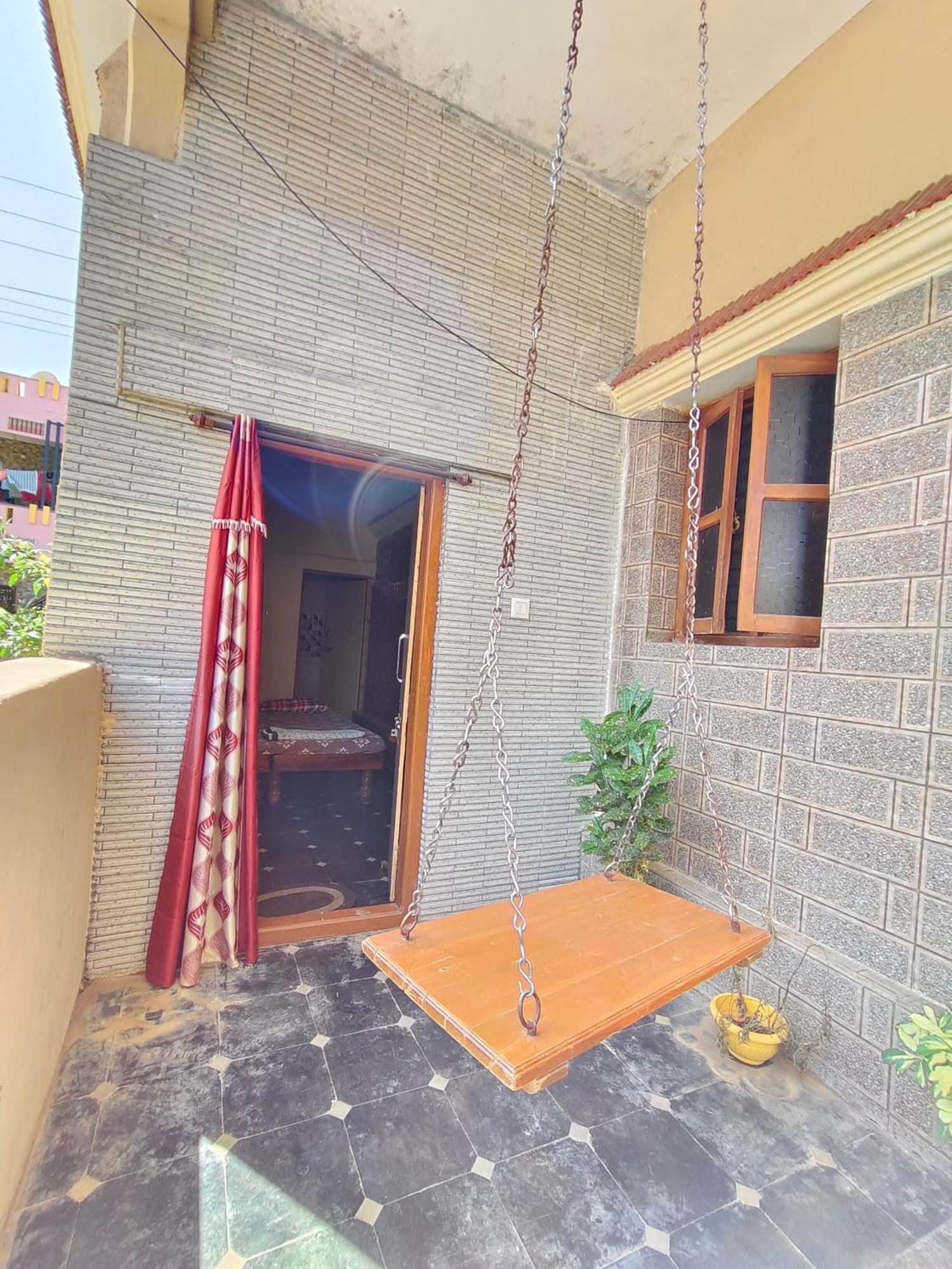 Magic Rock Villa Hospet Exterior foto